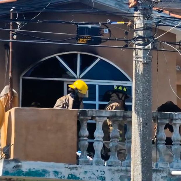 Incendio en Vivienda de Tampico Deja 3 Gatos Muertos y Daños Materiales